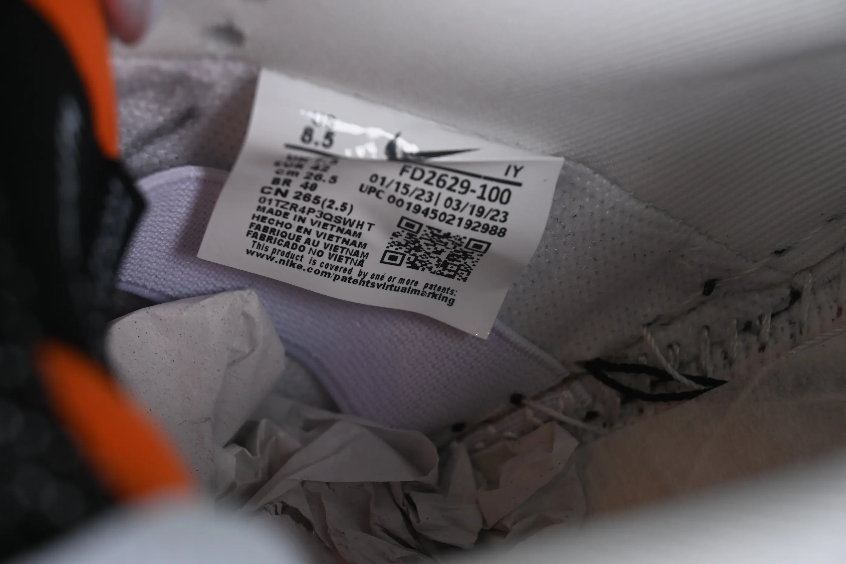 All categories Nk SB Dunk series Nk SB Dunk Low low-top sneakers Z version Tightbooth x Nk SB Dunk joint model Reverse Panda SB low-top casual sports skateboard shoes FD2629-100